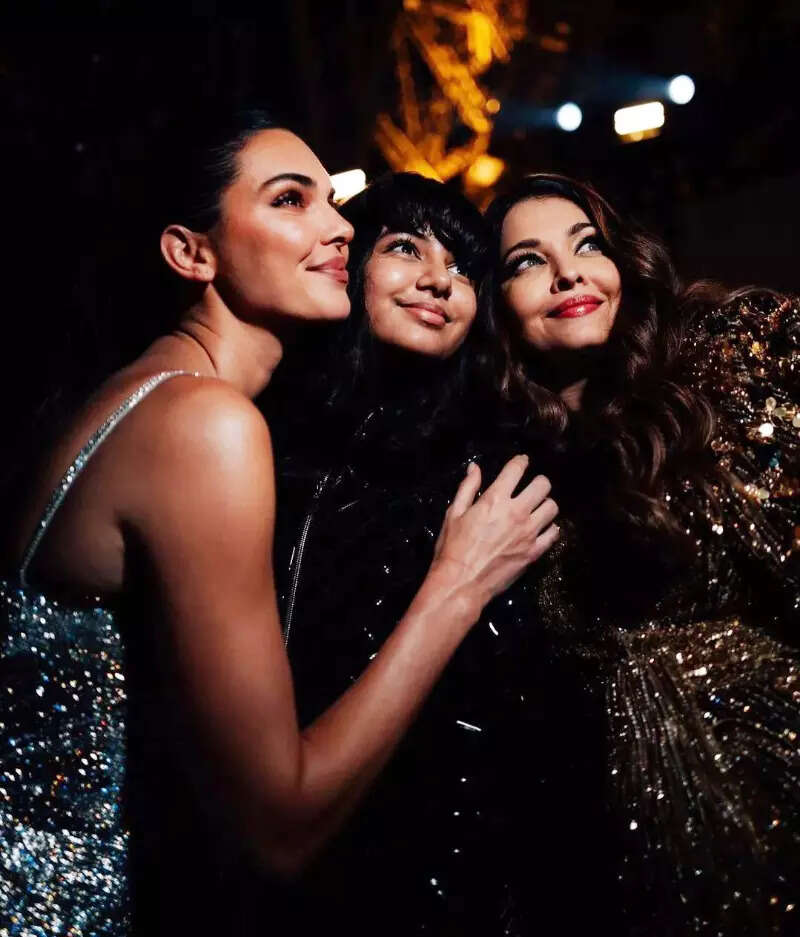 Aishwarya Rai Bachchan and Navya Naveli Nanda set the ramp on fire at the Paris Fashion Week
