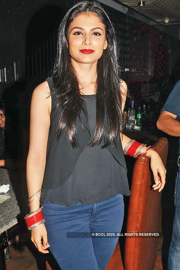 Party @ Moonshine Café & Bar