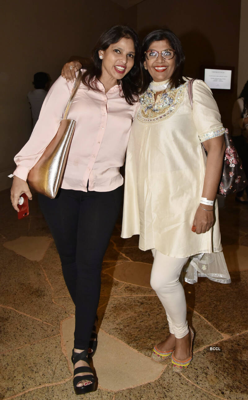 Priyanka Chopra, Janhvi Kapoor and others grace Social For Good campaign