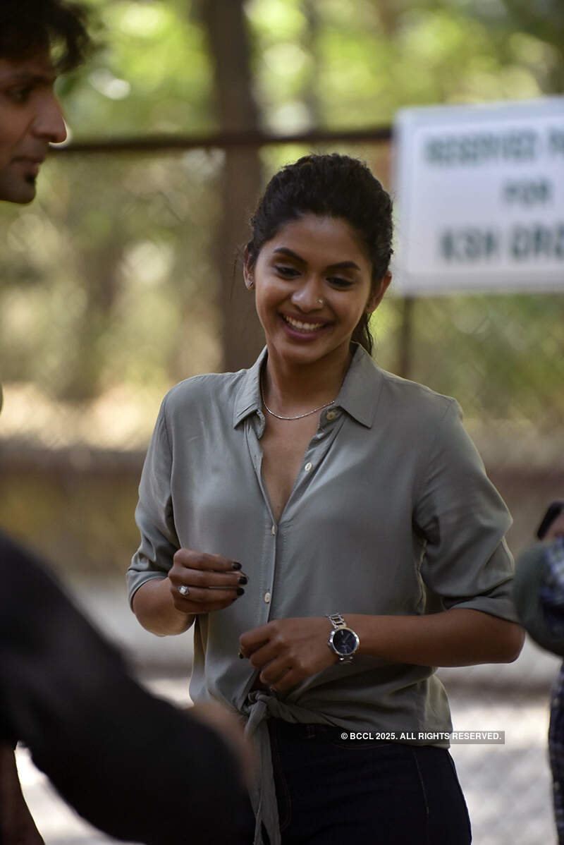Vaibhav Tatwawaadi and Anjali Patil to gear up for their next Romantic Hindi feature
