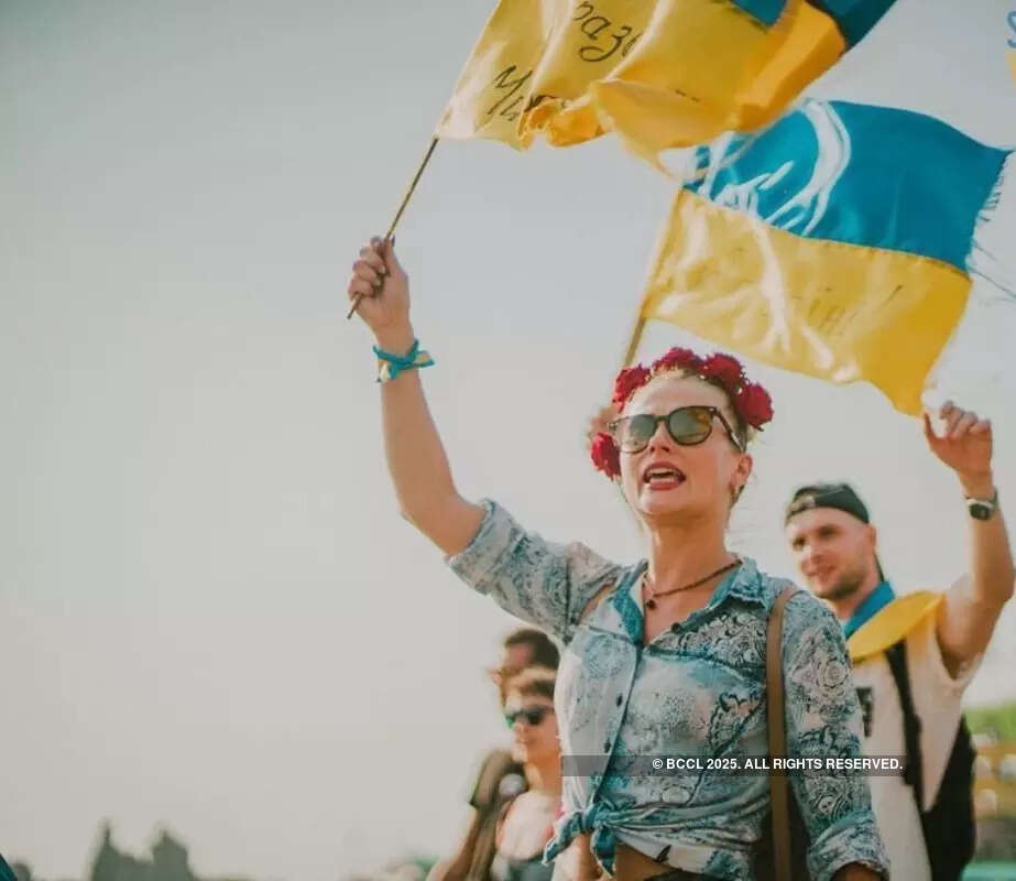 Expats and locals stand in solidarity with Ukraine
