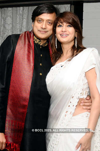 Shashi & Sunanda Tharoor's anniv.