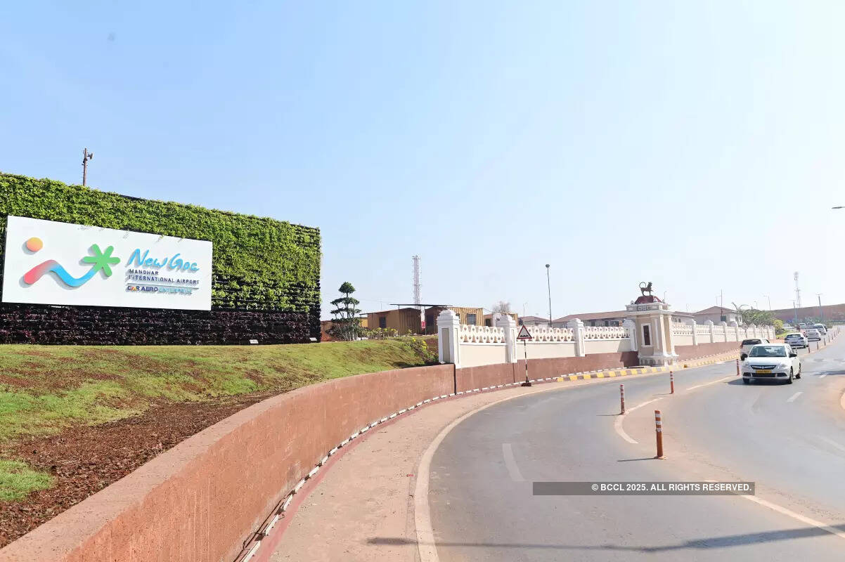 Transport mess plagues Mopa airport