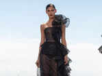 ​Fashion model Natalie Kuckenburg captivates fans with her alluring photos​