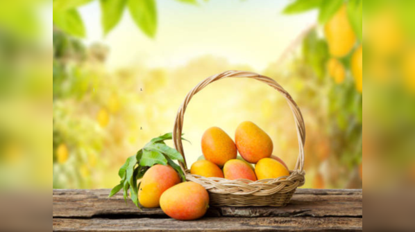7 surprising health benefits of eating 1 mango every day
