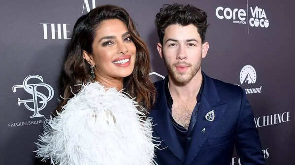 ​From red carpet romance to Broadway kiss: Priyanka Chopra and Nick Jonas' most adorable public moments