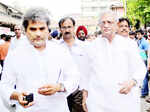 Celebs at Jagjit Singh's funeral