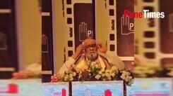 Impromptu rendition of the Marathi song Toch Chandrama Nabhat by MM Kirawani