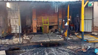 Karnataka's night of chaos: Mob plunders 25 shops, sets stolen vehicles on fire