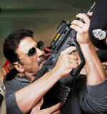 Akshay visits BSF camp in J&K