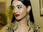 Actress Amrita Rao's baby bump pictures go viral
