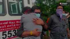 Pandian Stores actor Stalin in tears at KMC hospital after Chitra's demise