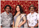 Amruta Fadanvis croons for Parag Bhavsar's 'Foreign Returned And Well Settled'