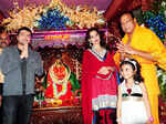 Famous personalities at shrines