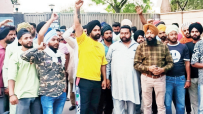 4 killed while cleaning meat plant sewer line in Mohali